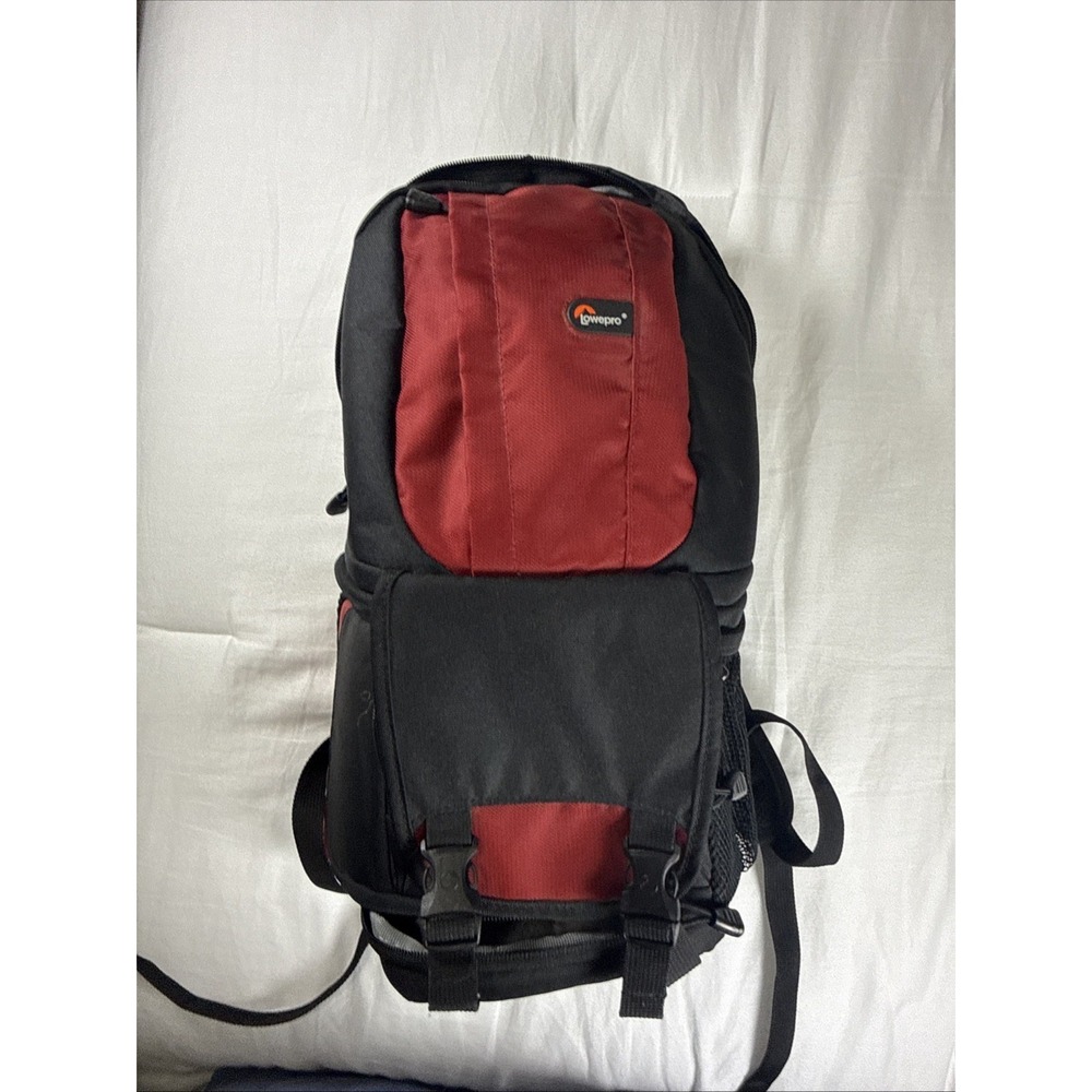 Lowepro Fastpack 100 Camera Bag Backpack Used 4 Times EUC Red Dividers Padding